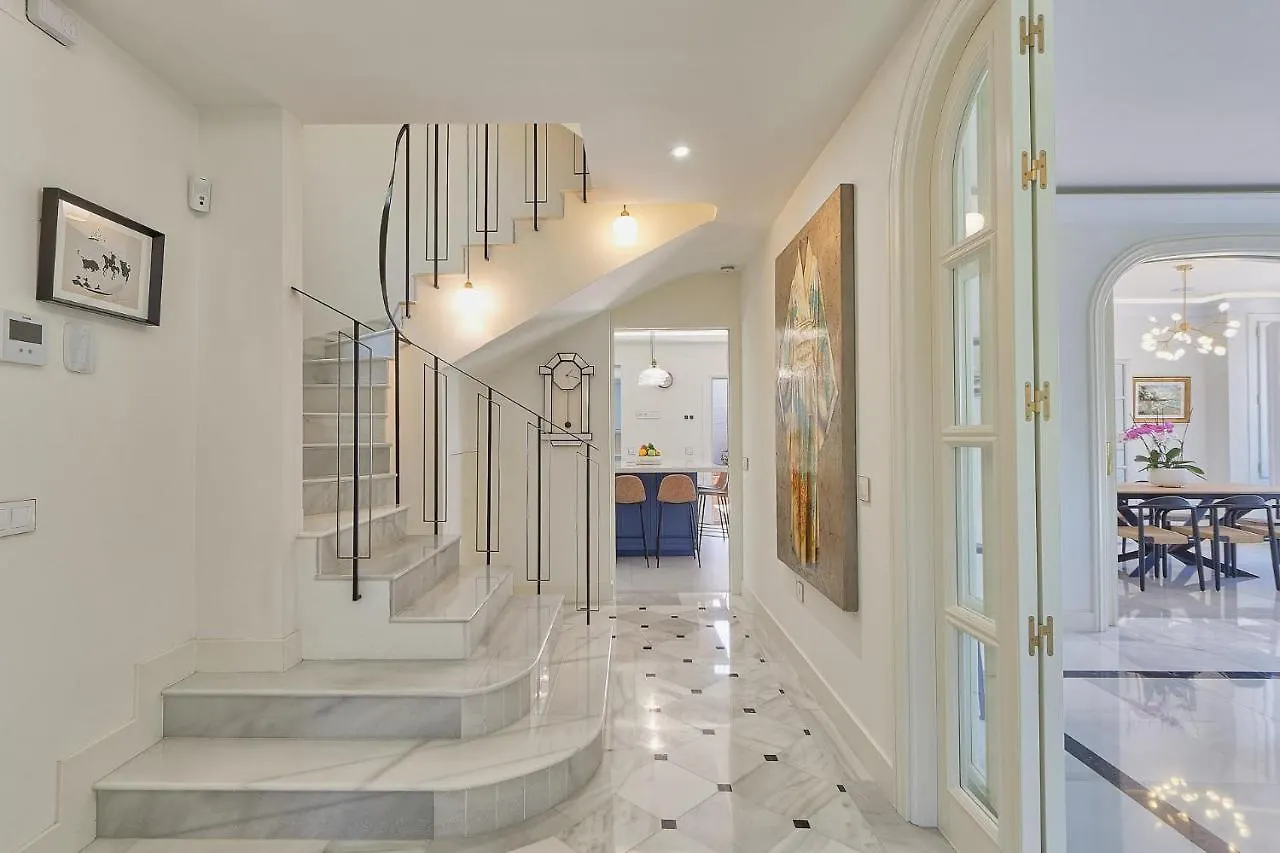 Solaga - Villa Obregon Malaga